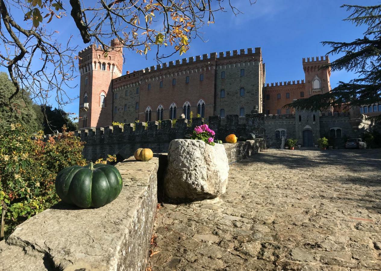 アレッツォ Castello Di Valenzanoヴィラ エクステリア 写真