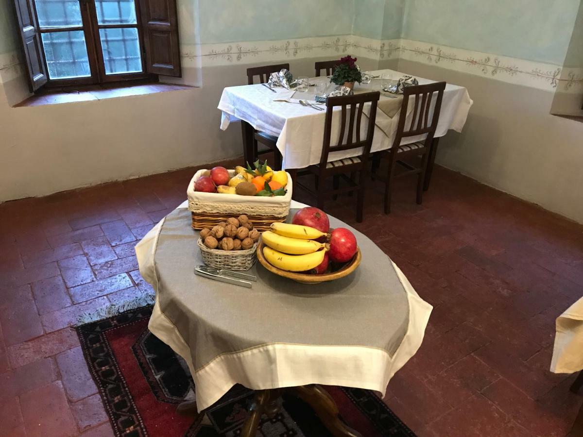 アレッツォ Castello Di Valenzanoヴィラ エクステリア 写真