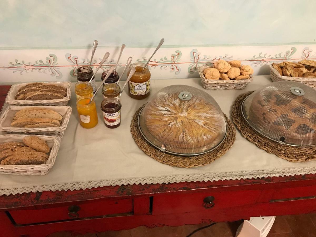 アレッツォ Castello Di Valenzanoヴィラ エクステリア 写真