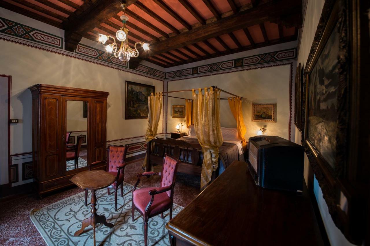 アレッツォ Castello Di Valenzanoヴィラ エクステリア 写真