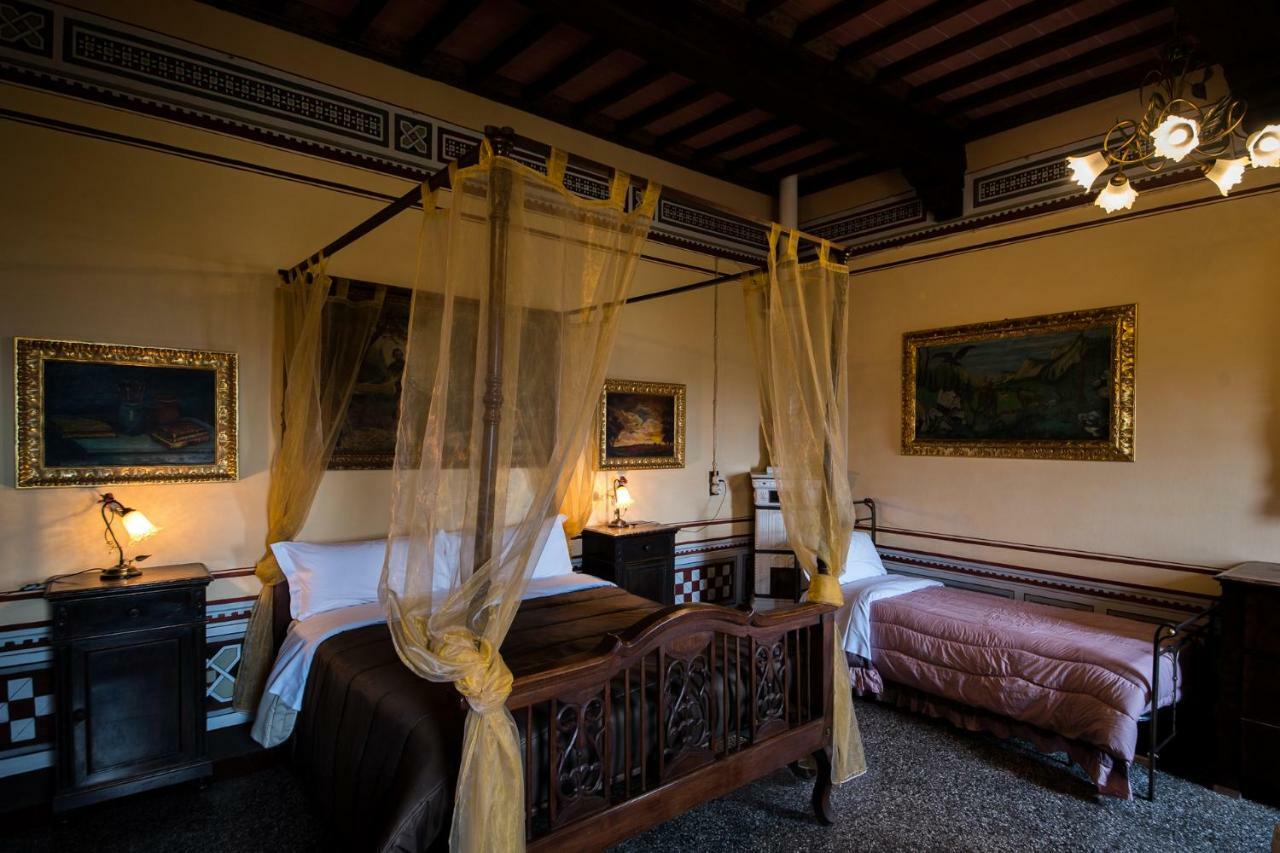 アレッツォ Castello Di Valenzanoヴィラ エクステリア 写真